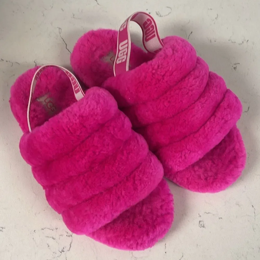 UGG Fluff Yeah Slide Kids Youth Size 4 Rock Rose -Hot Pink